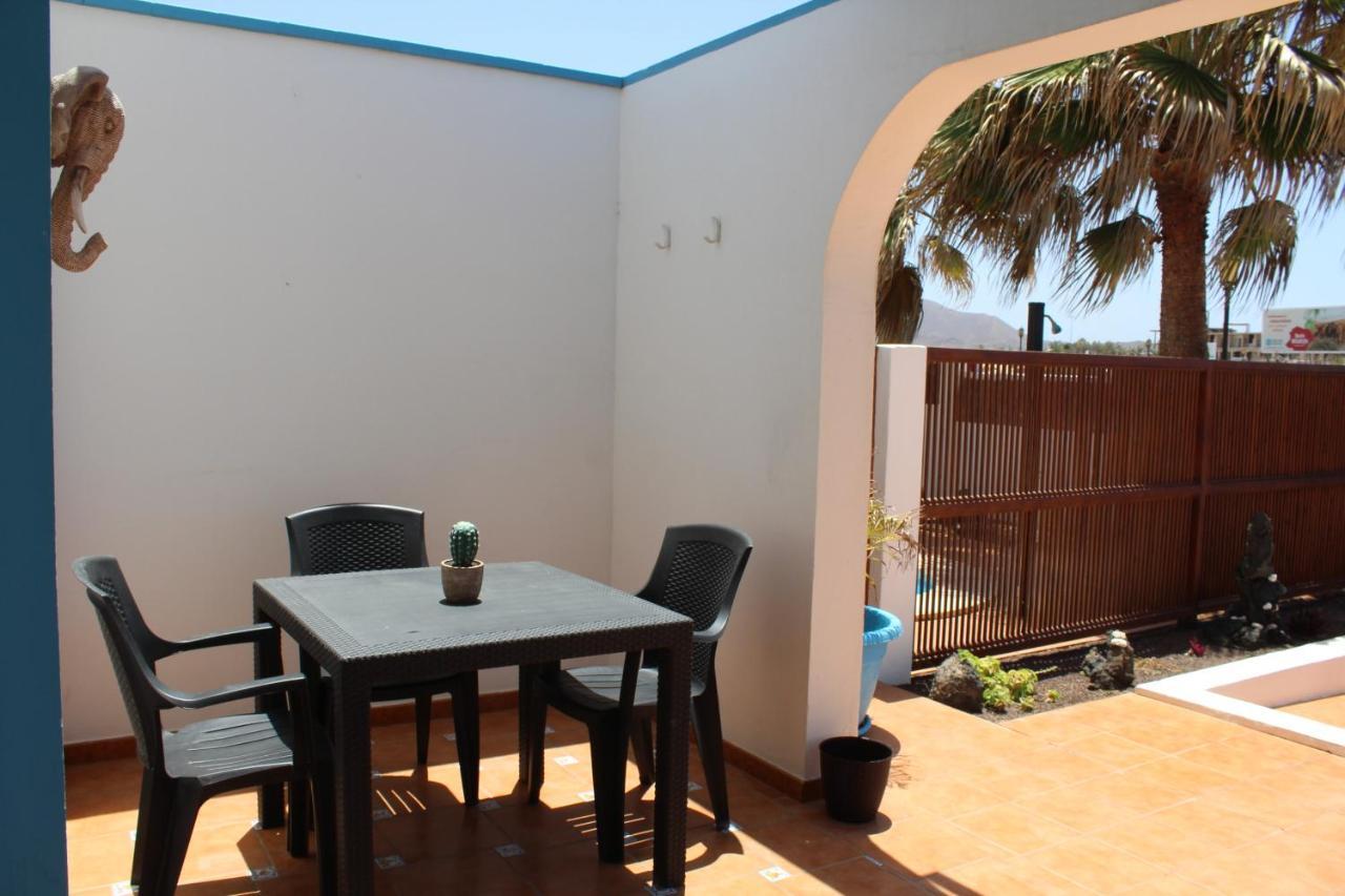 Villa Calcuta By Privilege Bay Corralejo Exterior photo